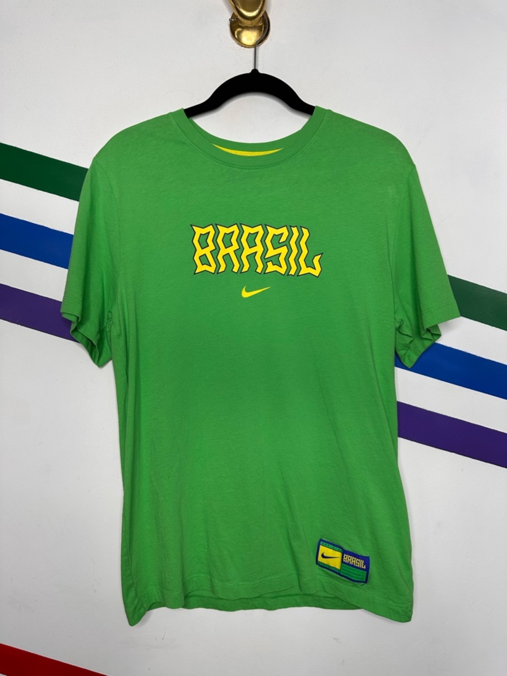 Nike Brasil tshirt men’s size medium